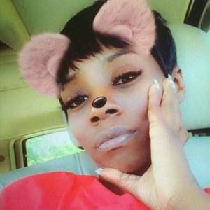 Meet your Posher, Janee